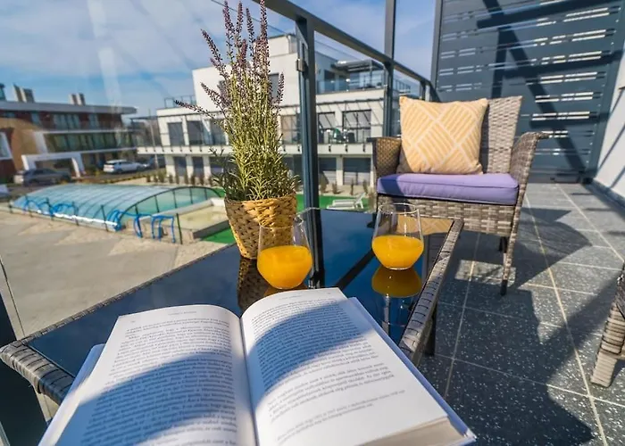 아파트 Grey Lights Garden 시오포크