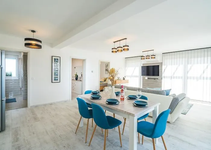 아파트 Grey Lights Garden *